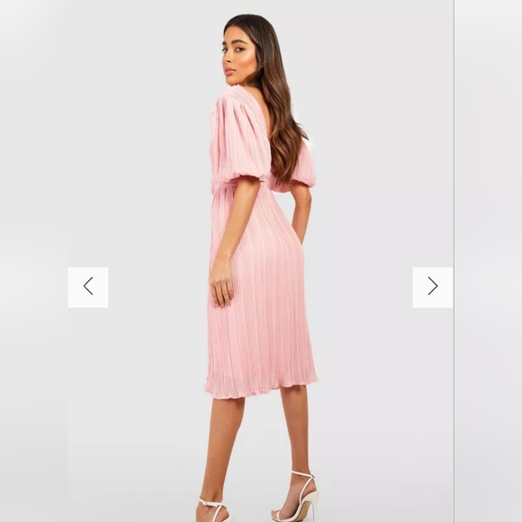 Pink pleated dress - Picture 2 of 2